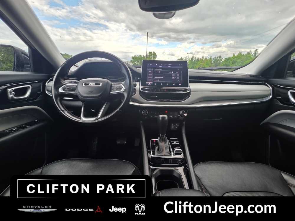 Used 2022 Jeep Compass Limited AWD/4WD image 20
