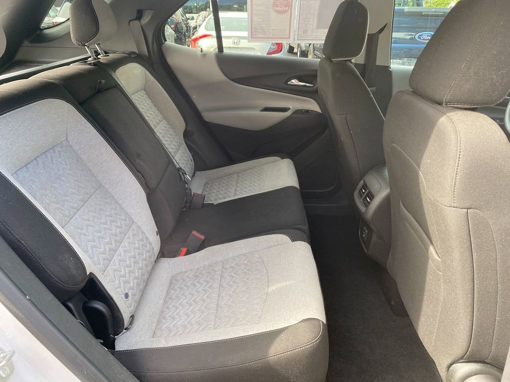 Used 2024 Chevrolet Equinox LS w/ LS Convenience Package image 26