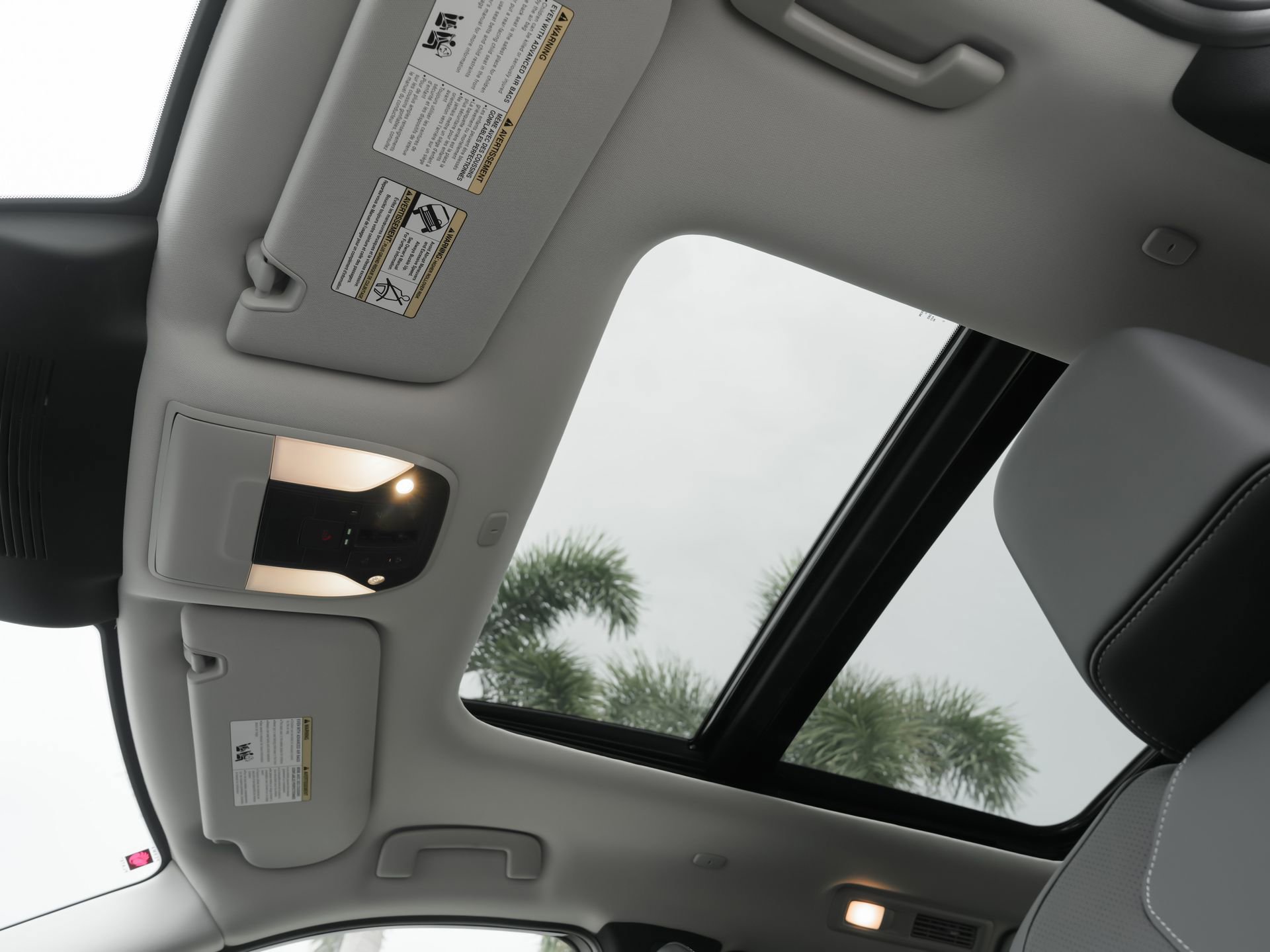 Certified 2026 INFINITI QX60 Luxe w/ Cargo Package FWD image 20