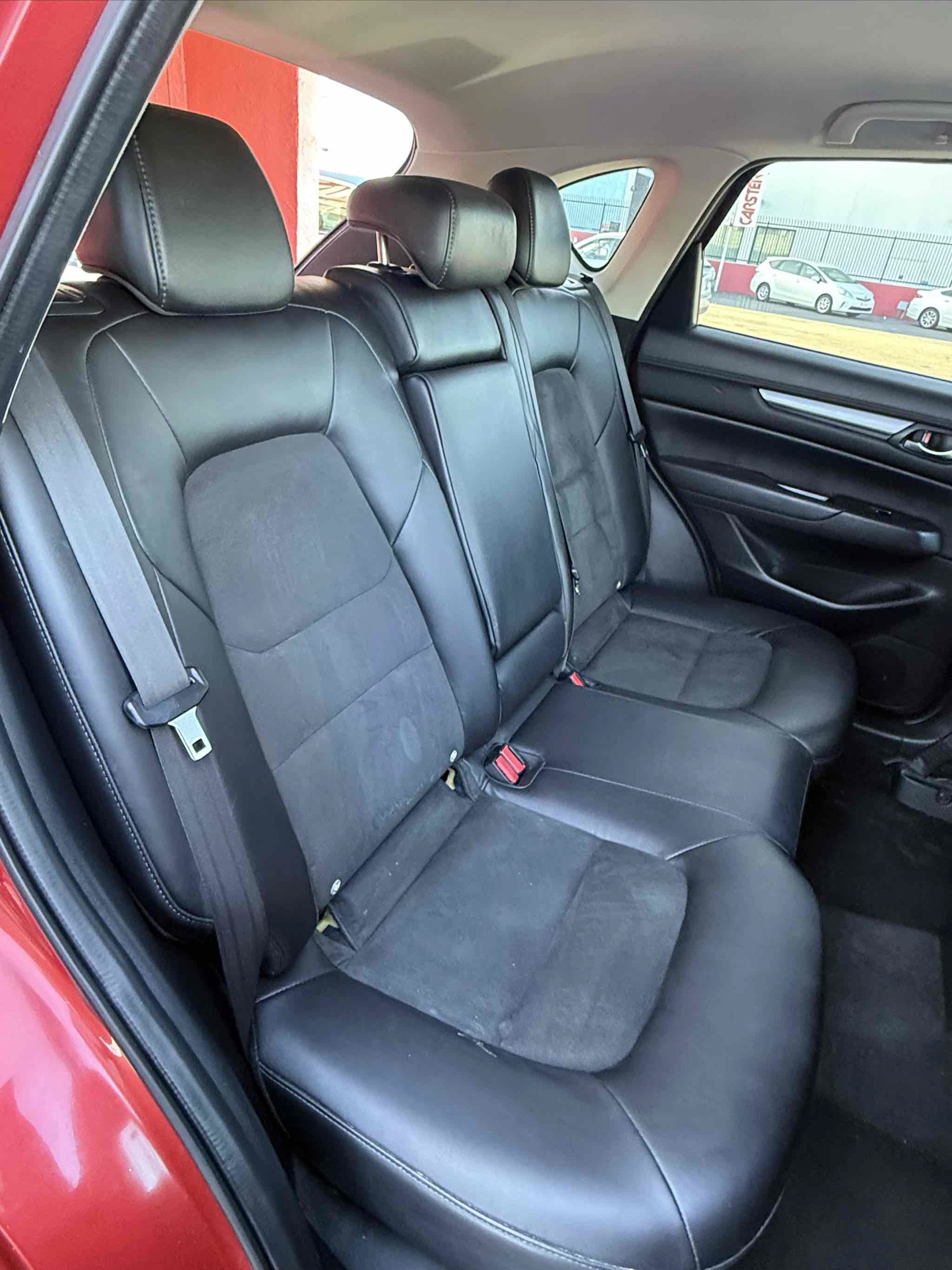 Used 2019 MAZDA CX-5 Touring FWD image 11