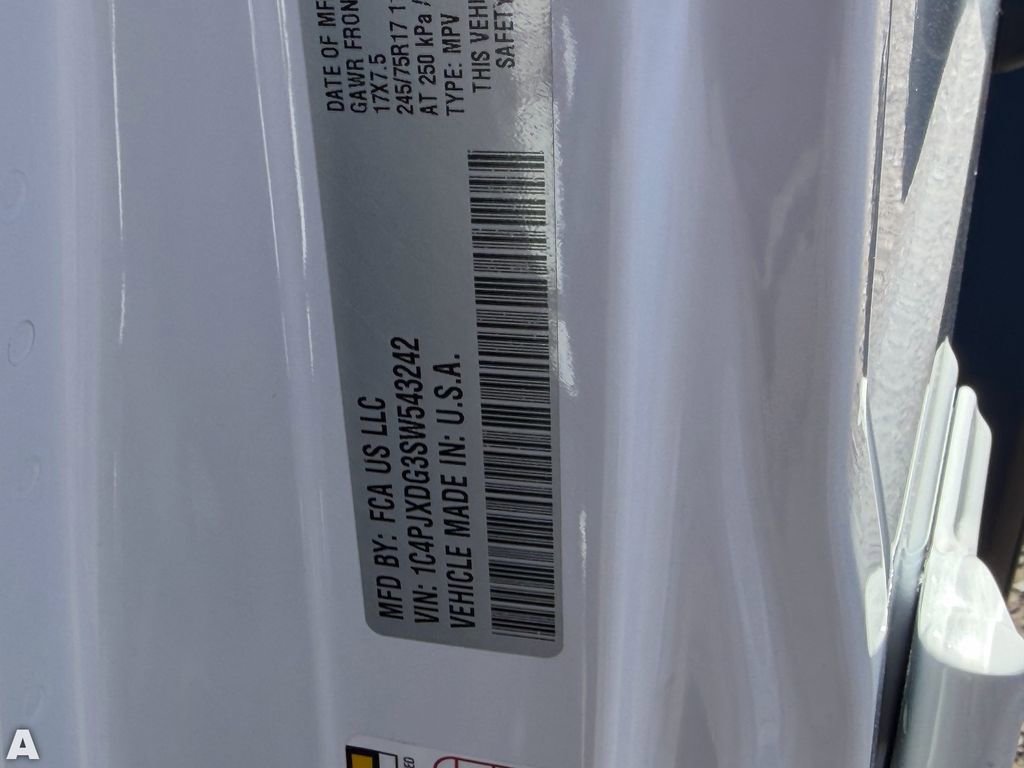 Used 2025 Jeep Wrangler Sport S image 30