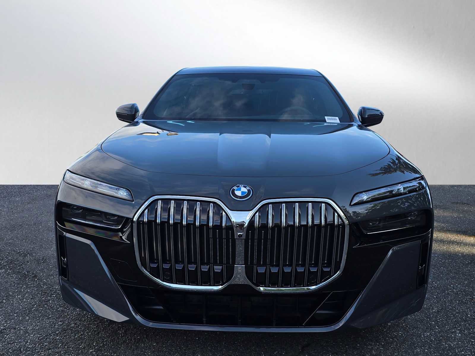 New 2025 BMW 750e xDrive 750e xDrive w/ Executive Package image 8