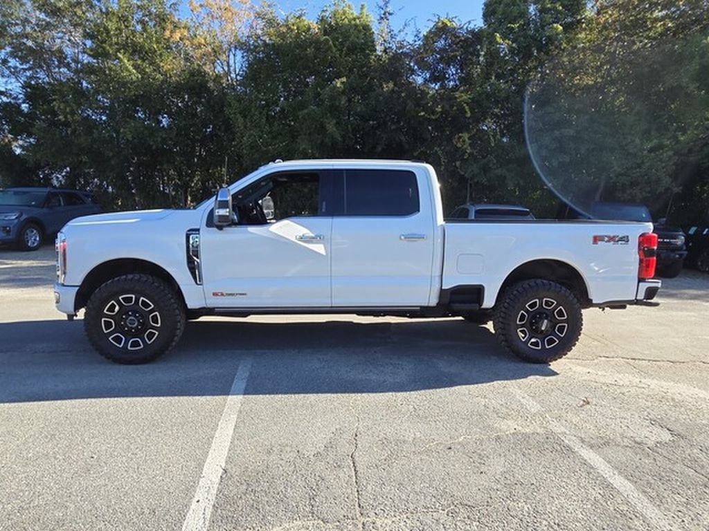 Used 2024 Ford F250 Platinum AWD/4WD image 4