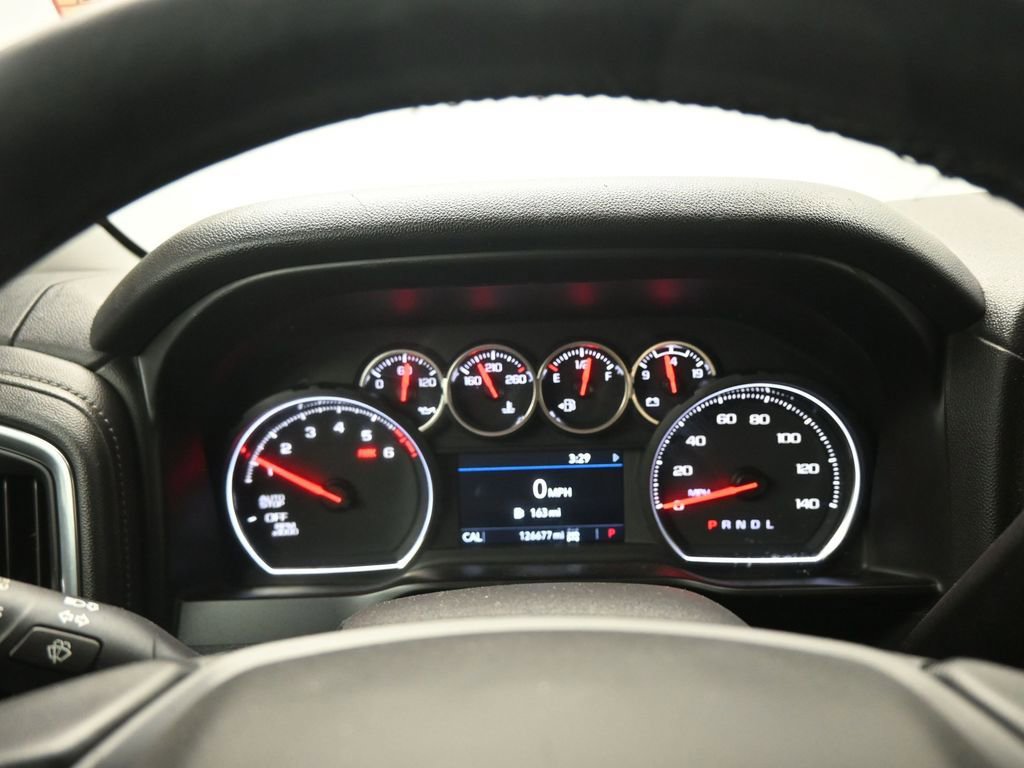 Used 2021 Chevrolet Silverado 1500 LT Trail Boss w/ Convenience Package II AWD/4WD image 12