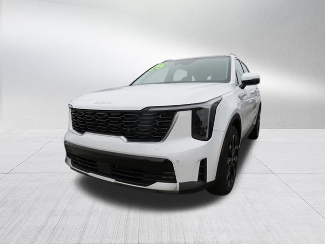 New 2025 Kia Sorento EX image 3