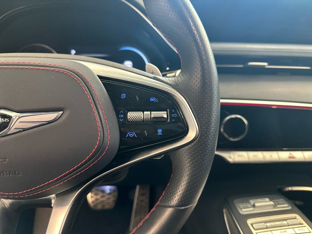 Used 2022 Genesis GV70 2.5T w/ Sport Prestige Package image 19