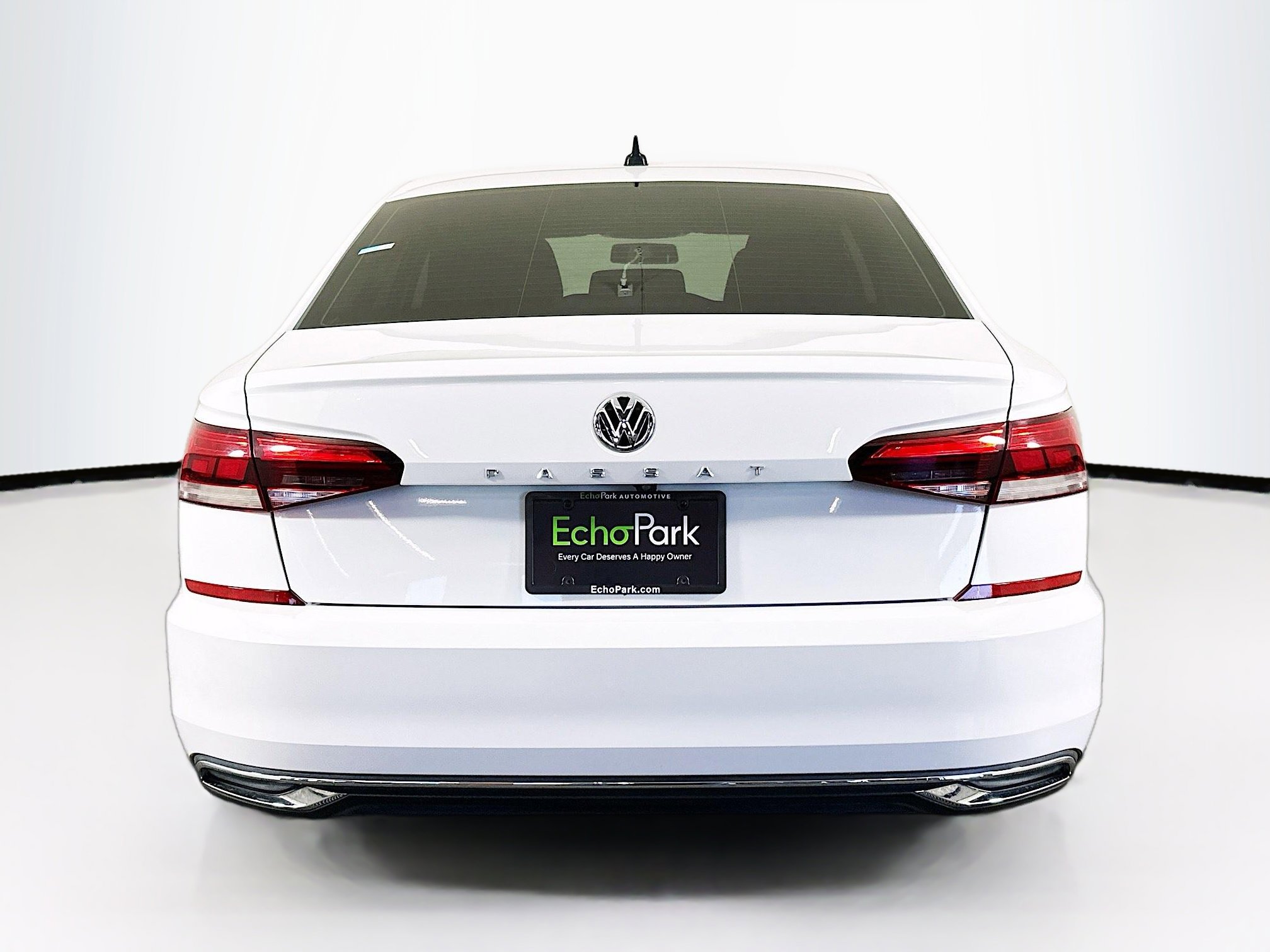 Used 2020 Volkswagen Passat 2.0T S image 7