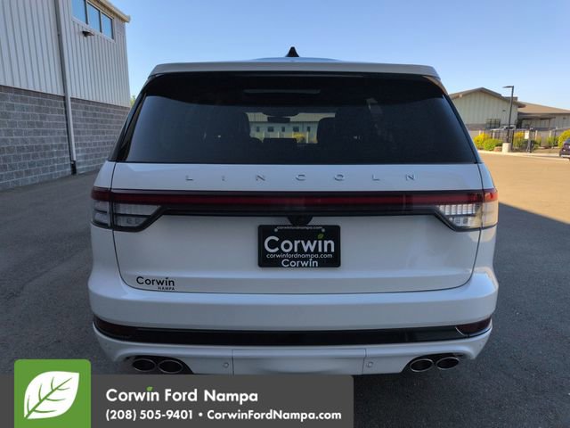 Used 2025 Lincoln Aviator Reserve w/ Equipment Group 201A AWD/4WD image 4
