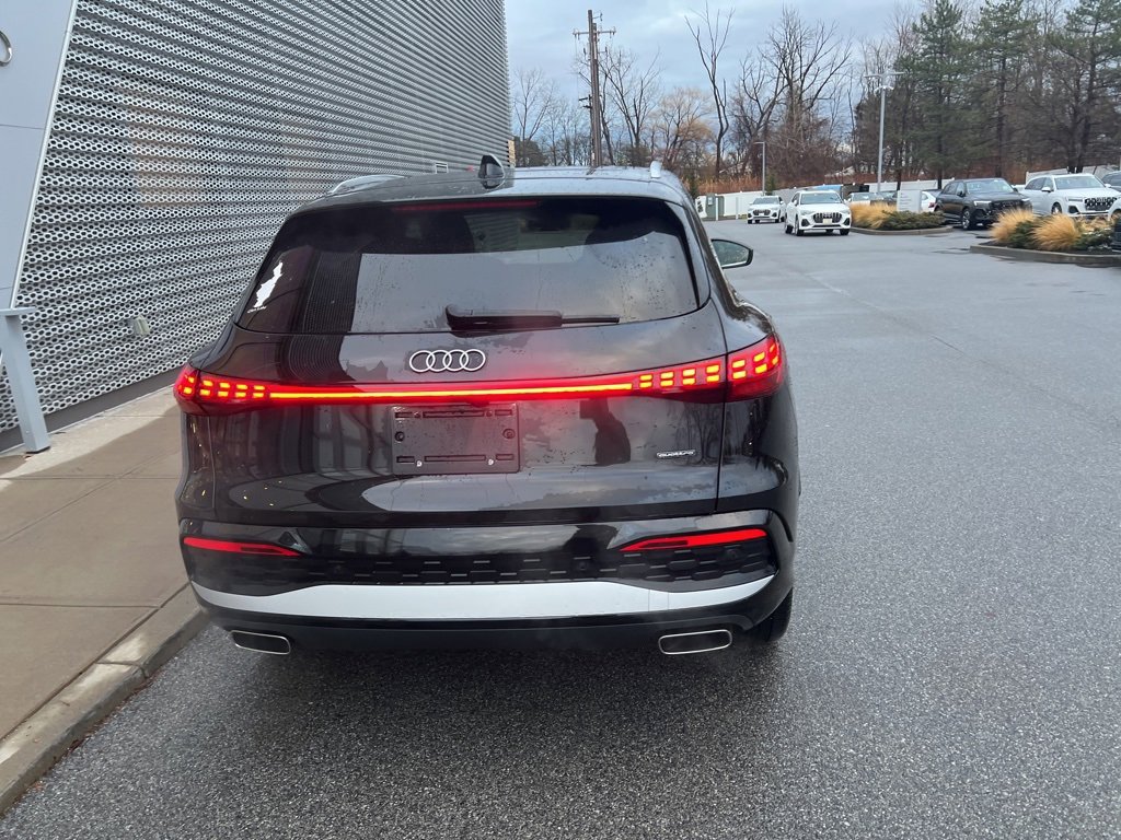 Certified 2025 Audi Q5 Premium Plus image 29