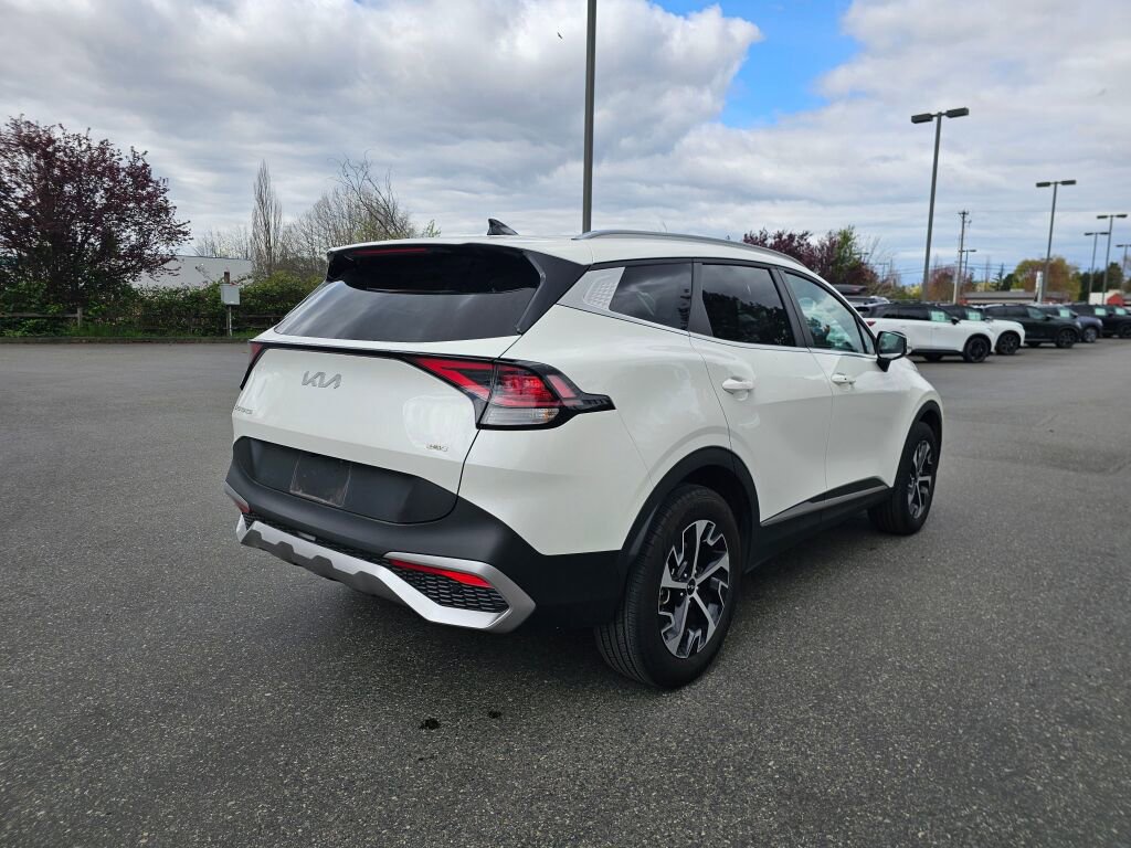 Used 2023 Kia Sportage EX AWD/4WD image 7