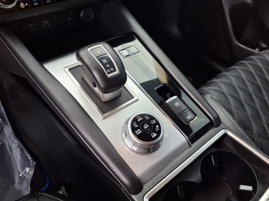 Used 2023 Mitsubishi Outlander SEL image 10