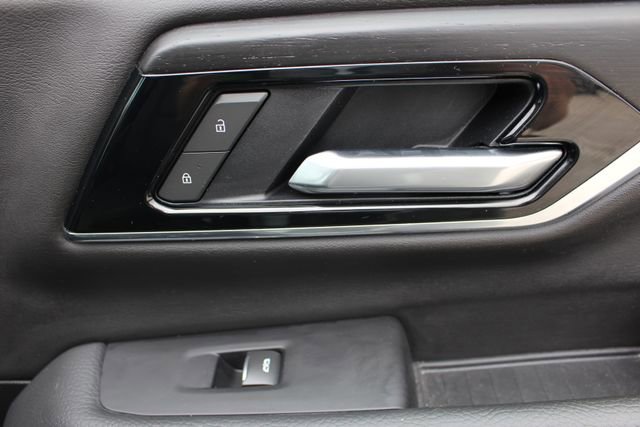 Used 2025 GMC Yukon Denali w/ Sun & Power Step Package image 67