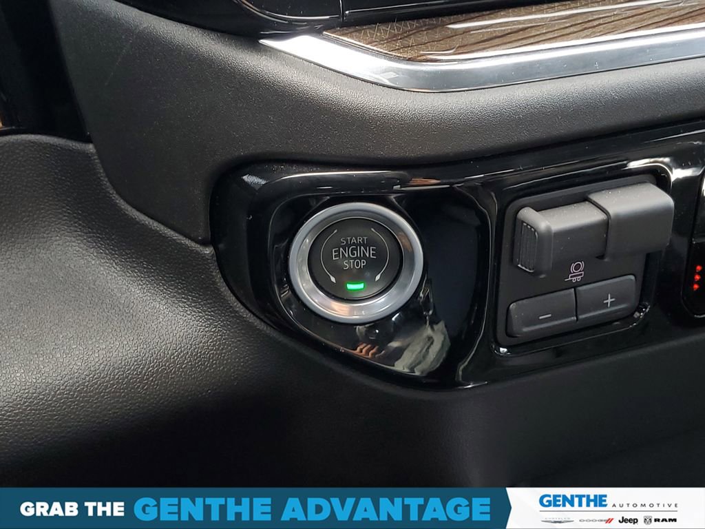 Used 2024 Chevrolet Silverado 1500 RST w/ Z71 Off-Road Package image 17