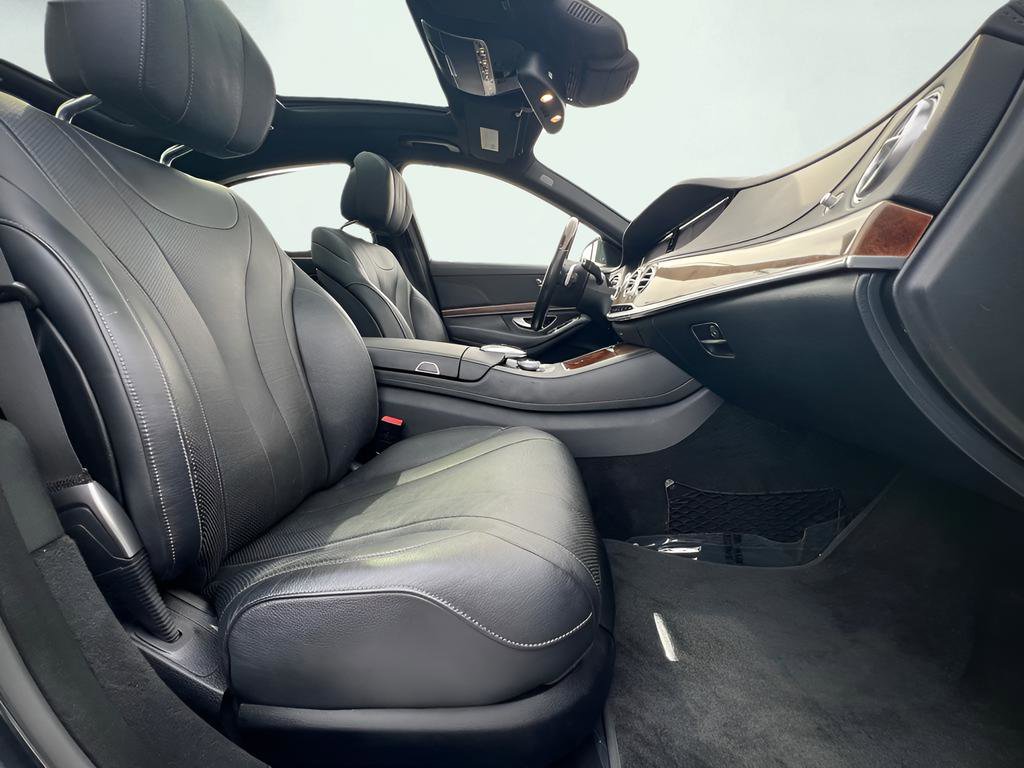 Used 2015 Mercedes-Benz S 550 4MATIC Sedan image 30