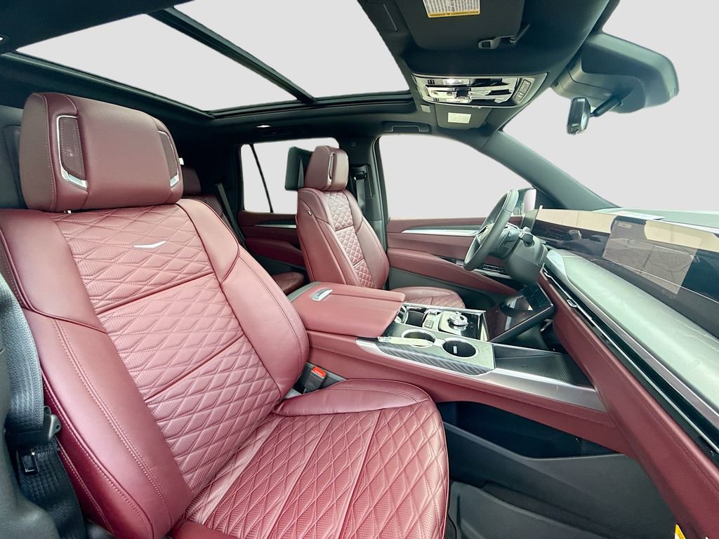 New 2025 Cadillac Escalade Premium Luxury w/ LPO, Floor Liner Package image 32