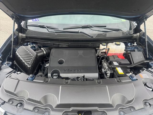 Used 2023 Chevrolet Traverse LT w/ LT Premium Package AWD/4WD image 20