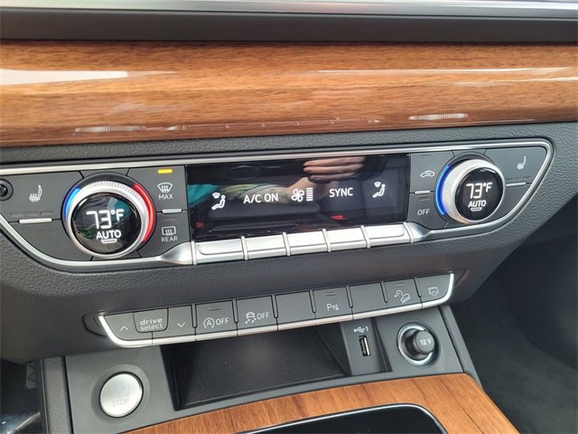 Used 2023 Audi Q5 2.0T Premium w/ Convenience Package image 25