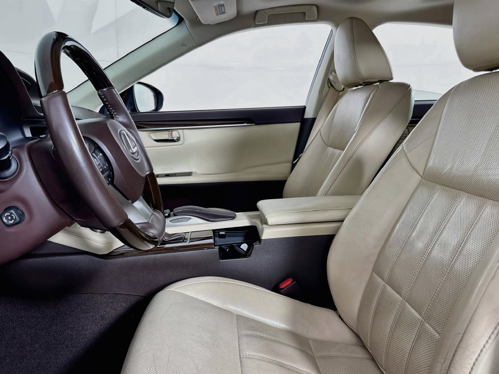 Used 2017 Lexus ES 350 FWD image 11