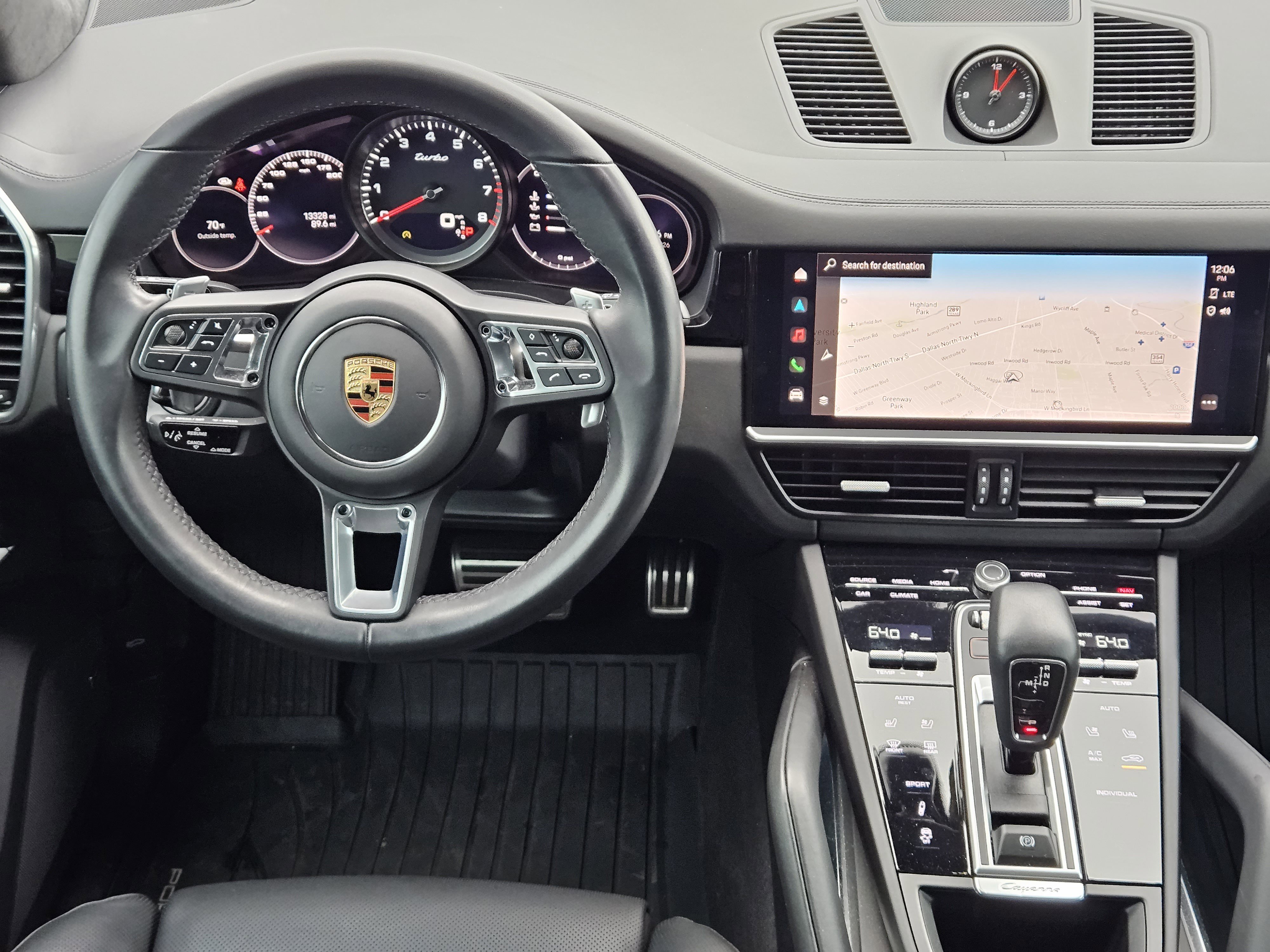 Certified 2022 Porsche Cayenne Turbo image 25