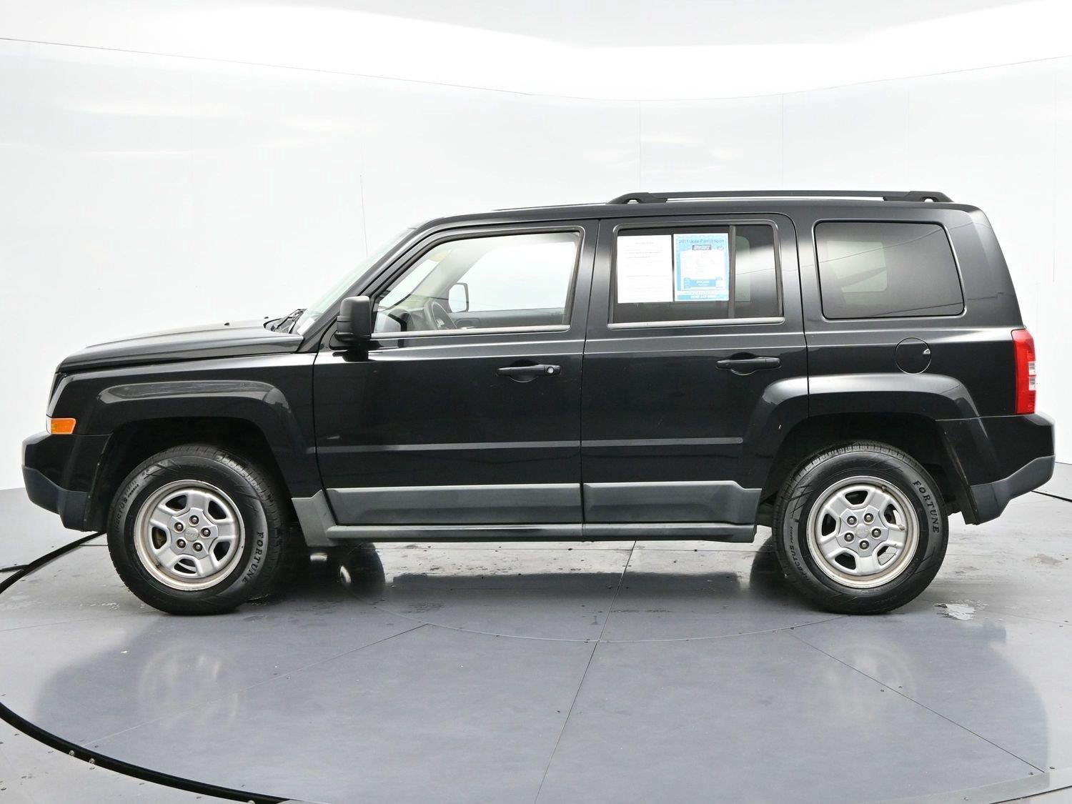 Used 2011 Jeep Patriot Sport w/ PWR Value Group AWD/4WD image 4