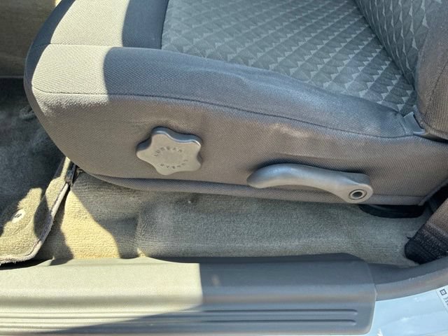 Used 2005 GMC Canyon SLE RWD image 13