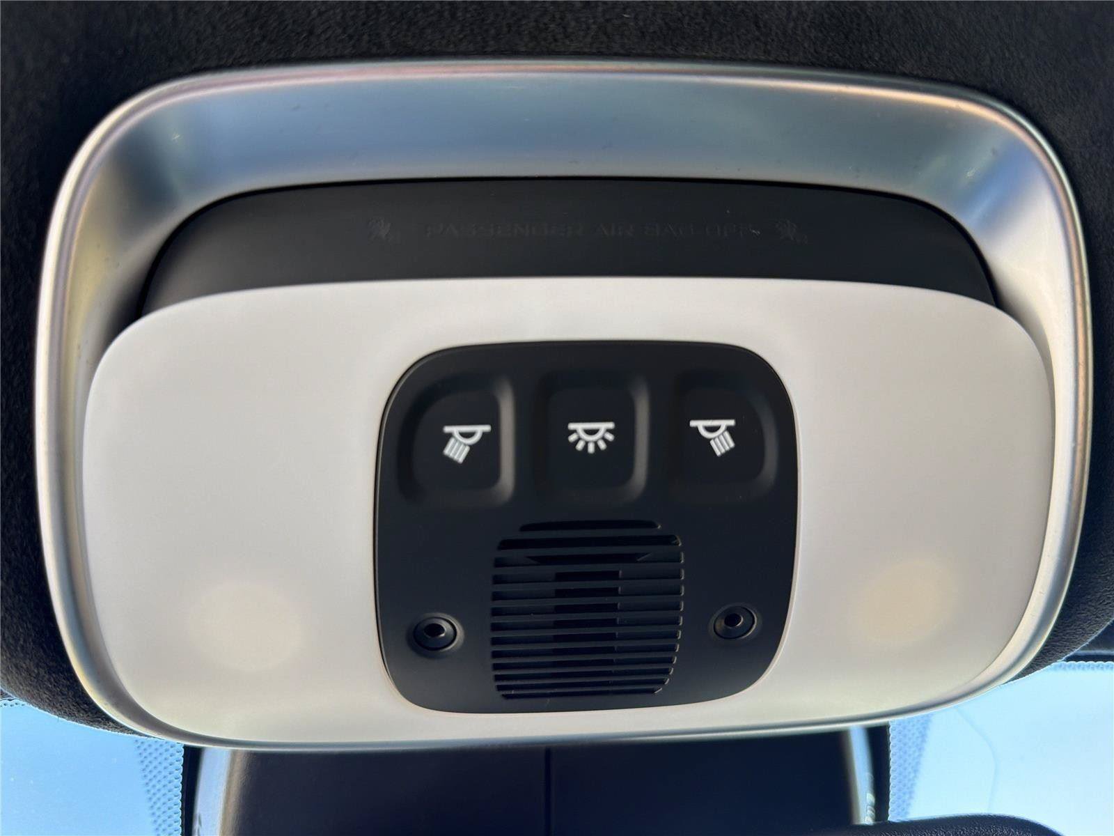 Used 2019 McLaren 720S RWD image 24