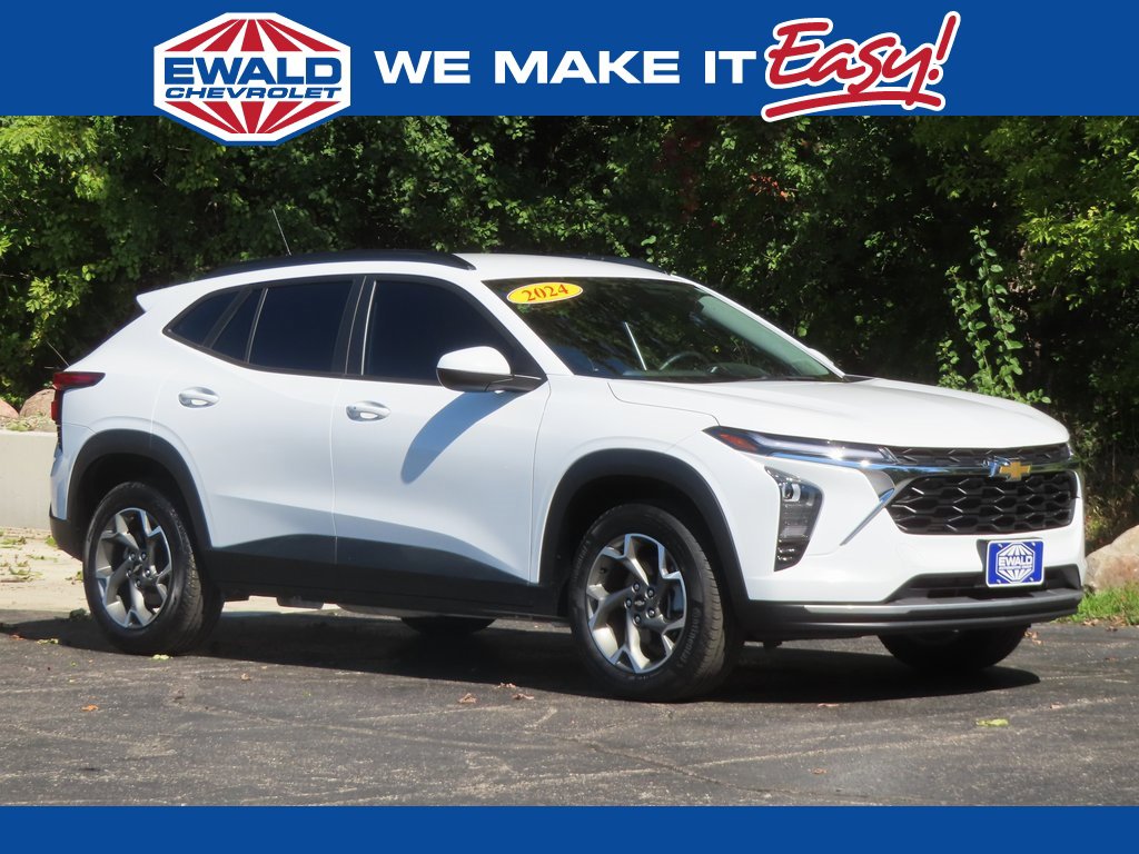 Certified 2024 Chevrolet Trax LT w/ Driver Confidence Package