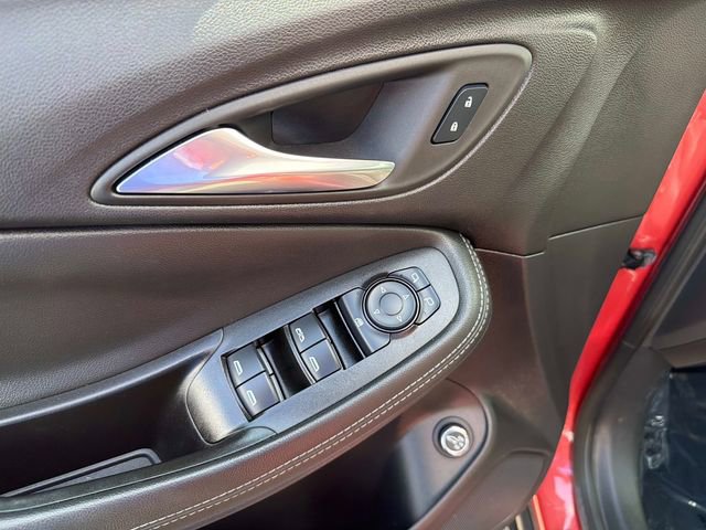 Used 2024 Buick Encore GX Preferred w/ Comfort Package FWD image 16