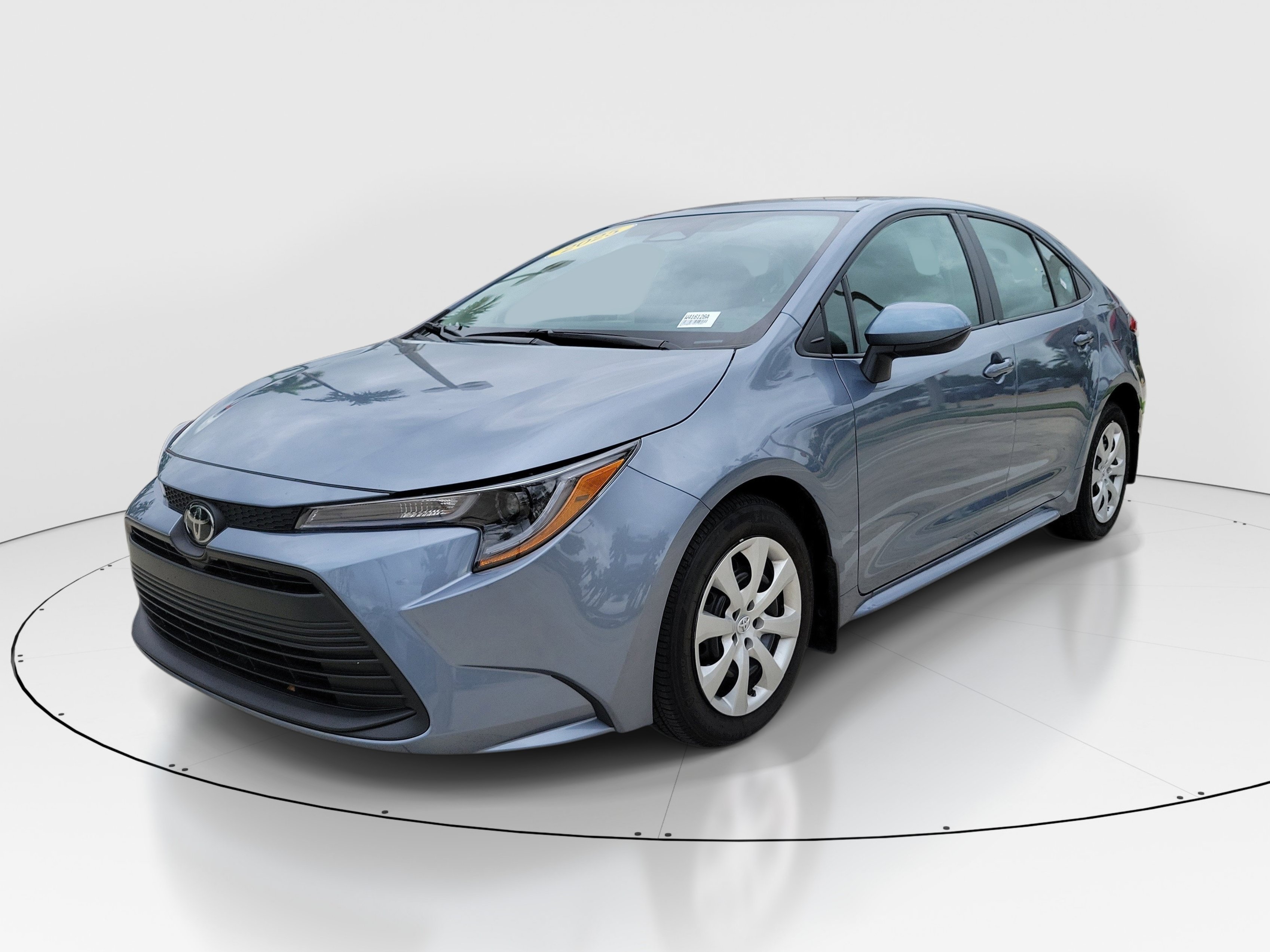 Certified 2025 Toyota Corolla LE FWD image 3