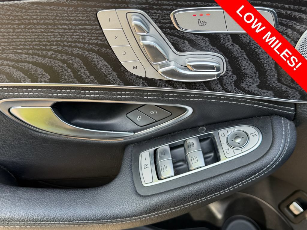 Used 2015 Mercedes-Benz C 300 4MATIC Sedan image 27