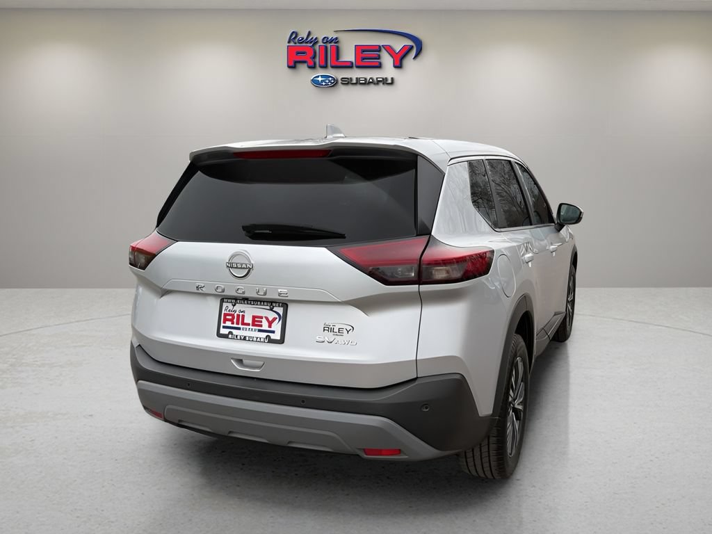 Used 2023 Nissan Rogue SV AWD/4WD image 5