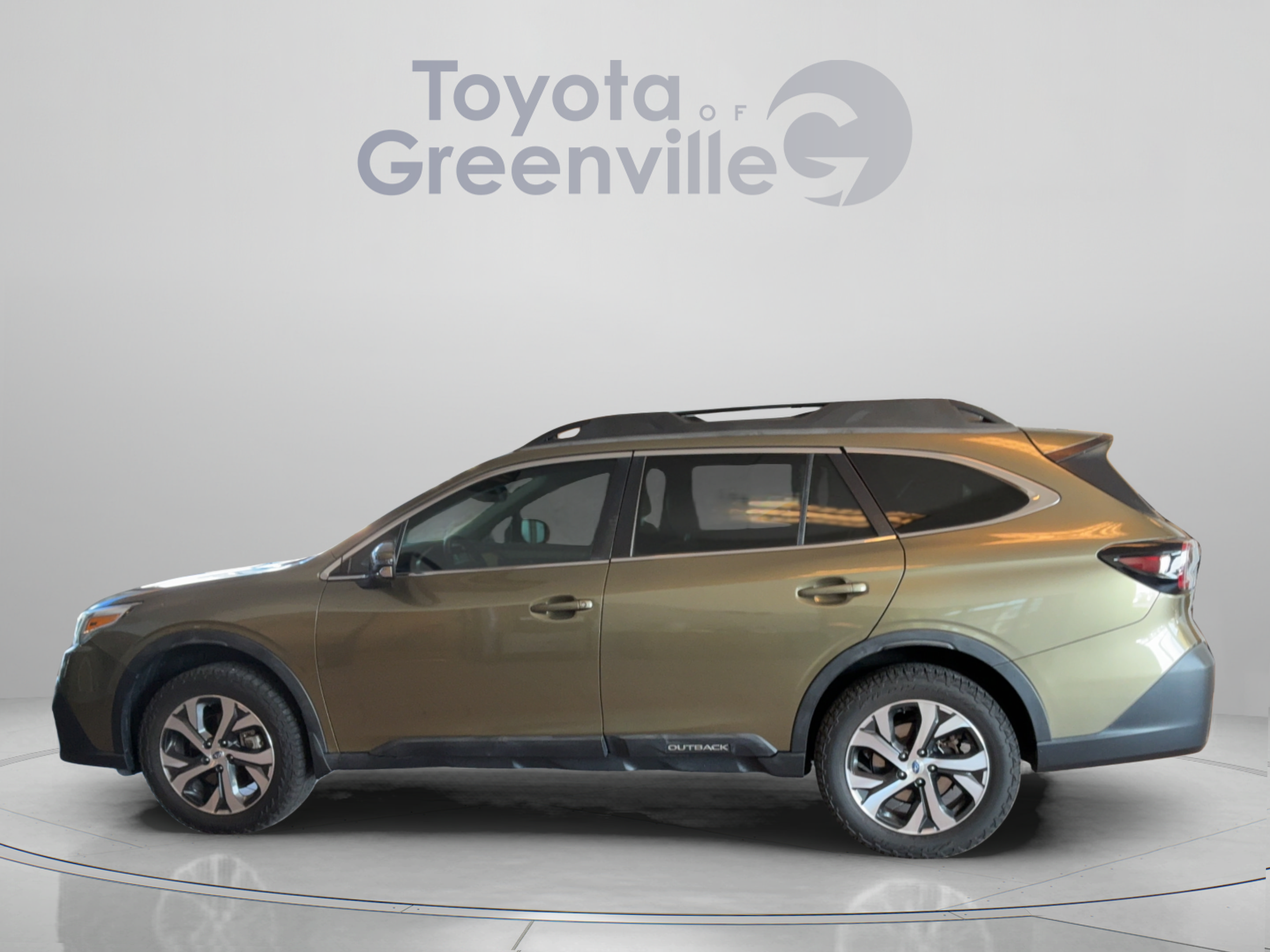 Used 2021 Subaru Outback Limited w/ Popular Package #2 AWD/4WD image 2