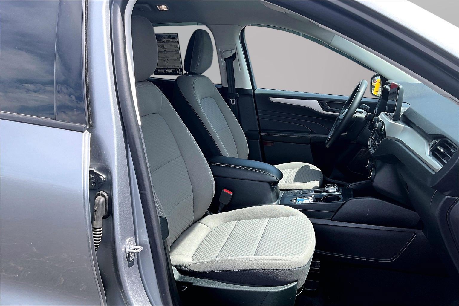 Used 2022 Ford Escape SE w/ Convenience Package AWD/4WD image 7