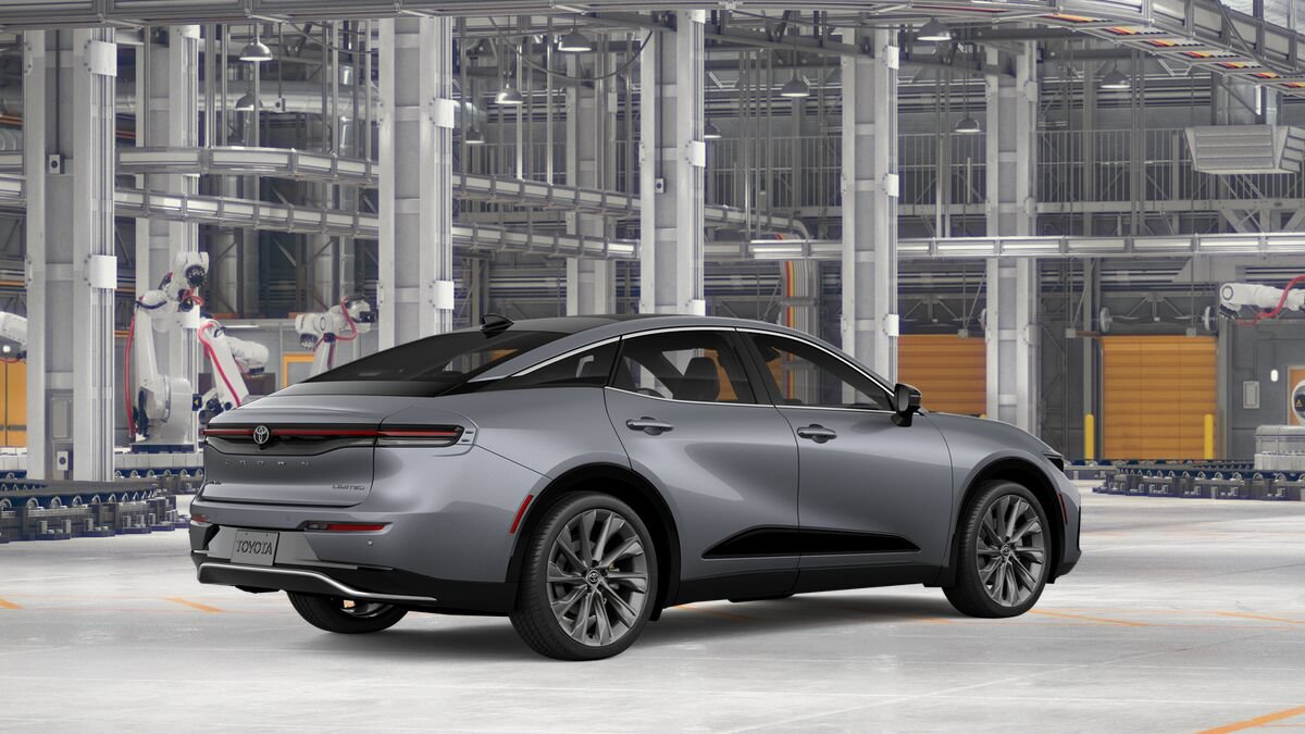 New 2027 Toyota Crown AWD/4WD image 10