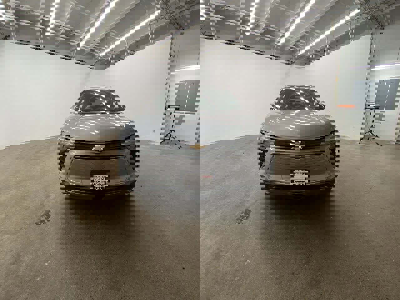 Used 2024 Chevrolet Blazer EV LT image 9