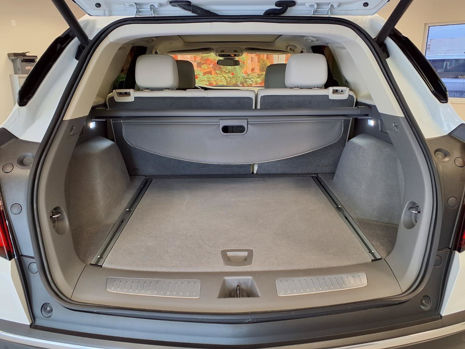 Certified 2025 Cadillac XT5 Premium Luxury FWD image 17