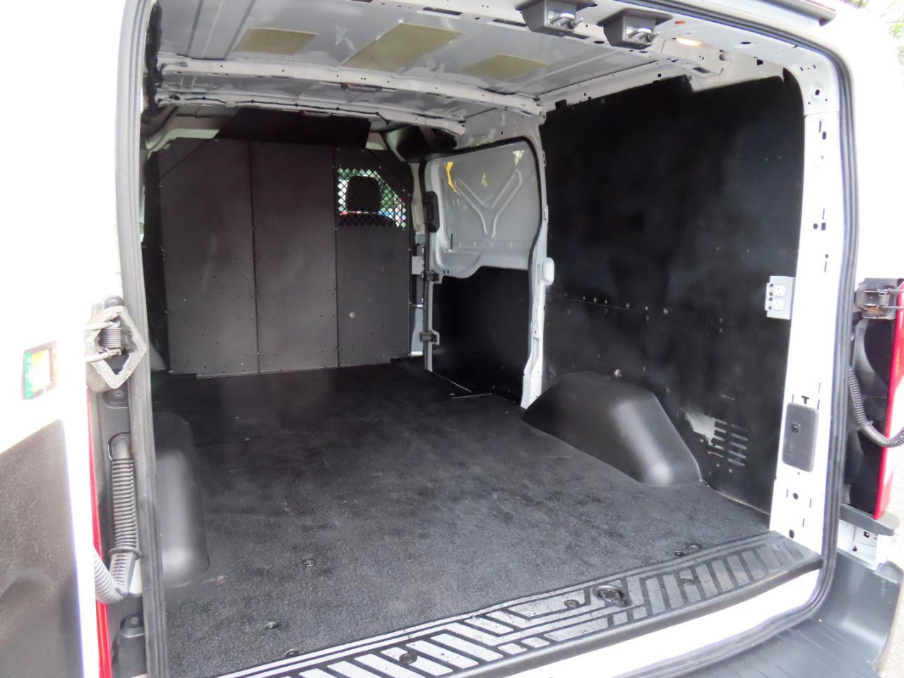 Used 2016 Ford Transit 250 130 Low Roof RWD image 21