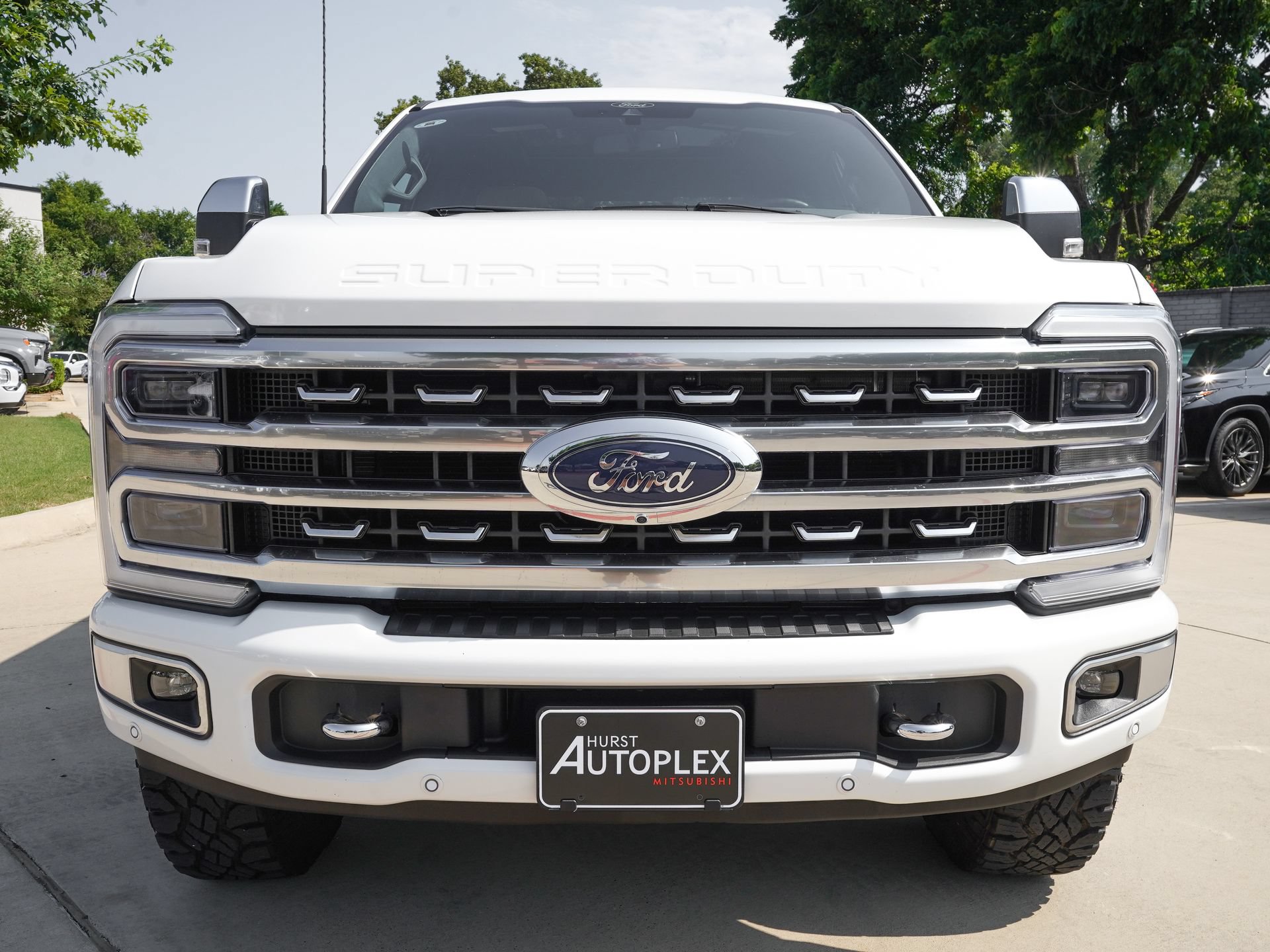 Used 2024 Ford F250 Platinum w/ Tremor Off-Road Package AWD/4WD image 2