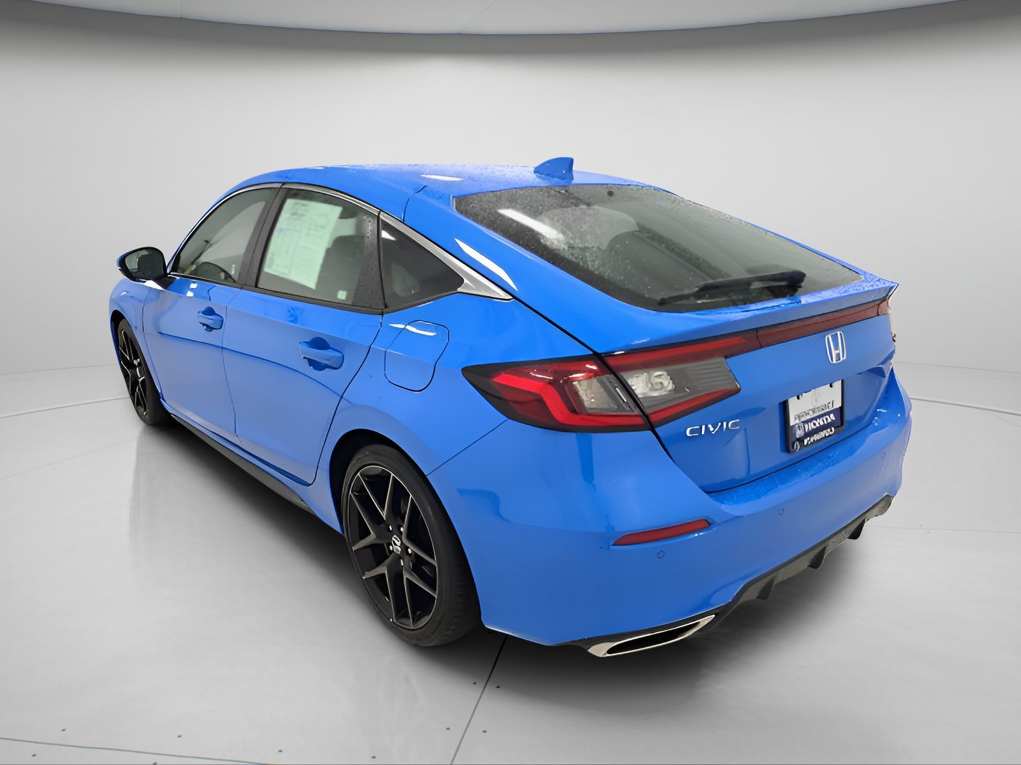 Used 2024 Honda Civic Sport Touring image 5