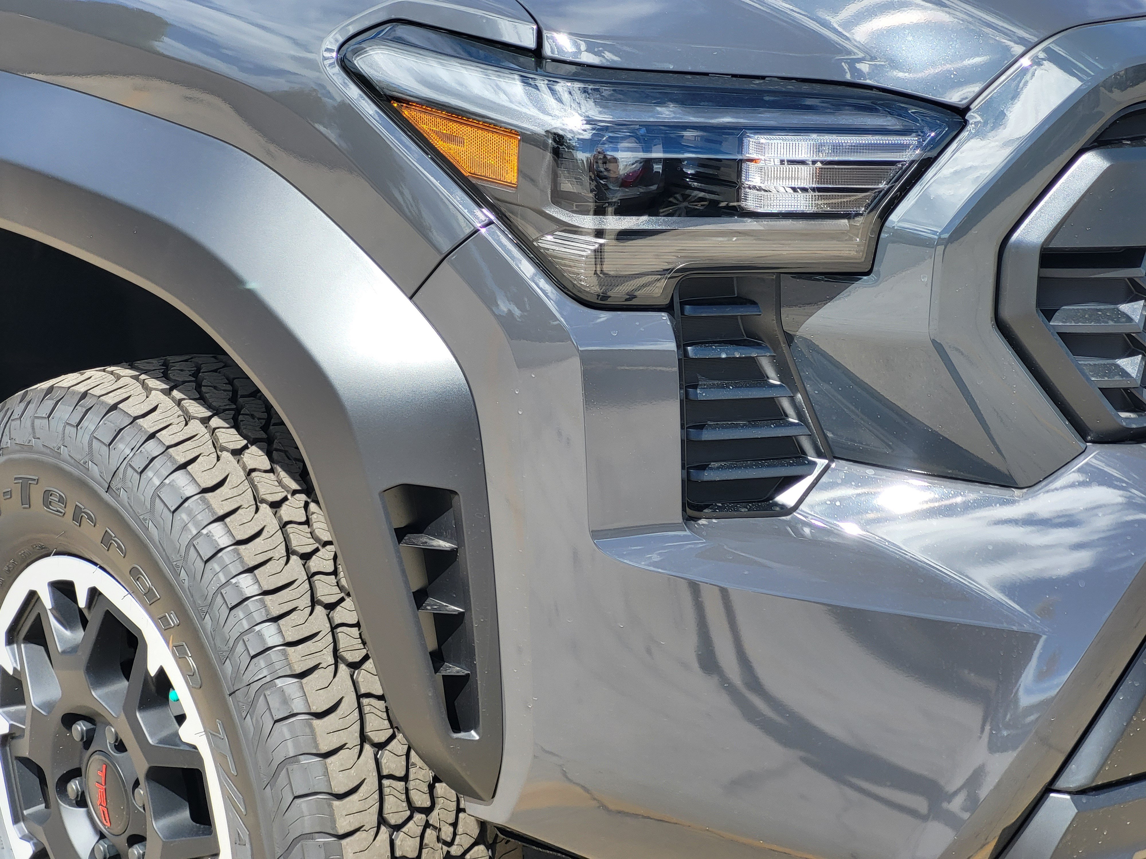New 2026 Toyota Tacoma TRD Off-Road AWD/4WD image 5