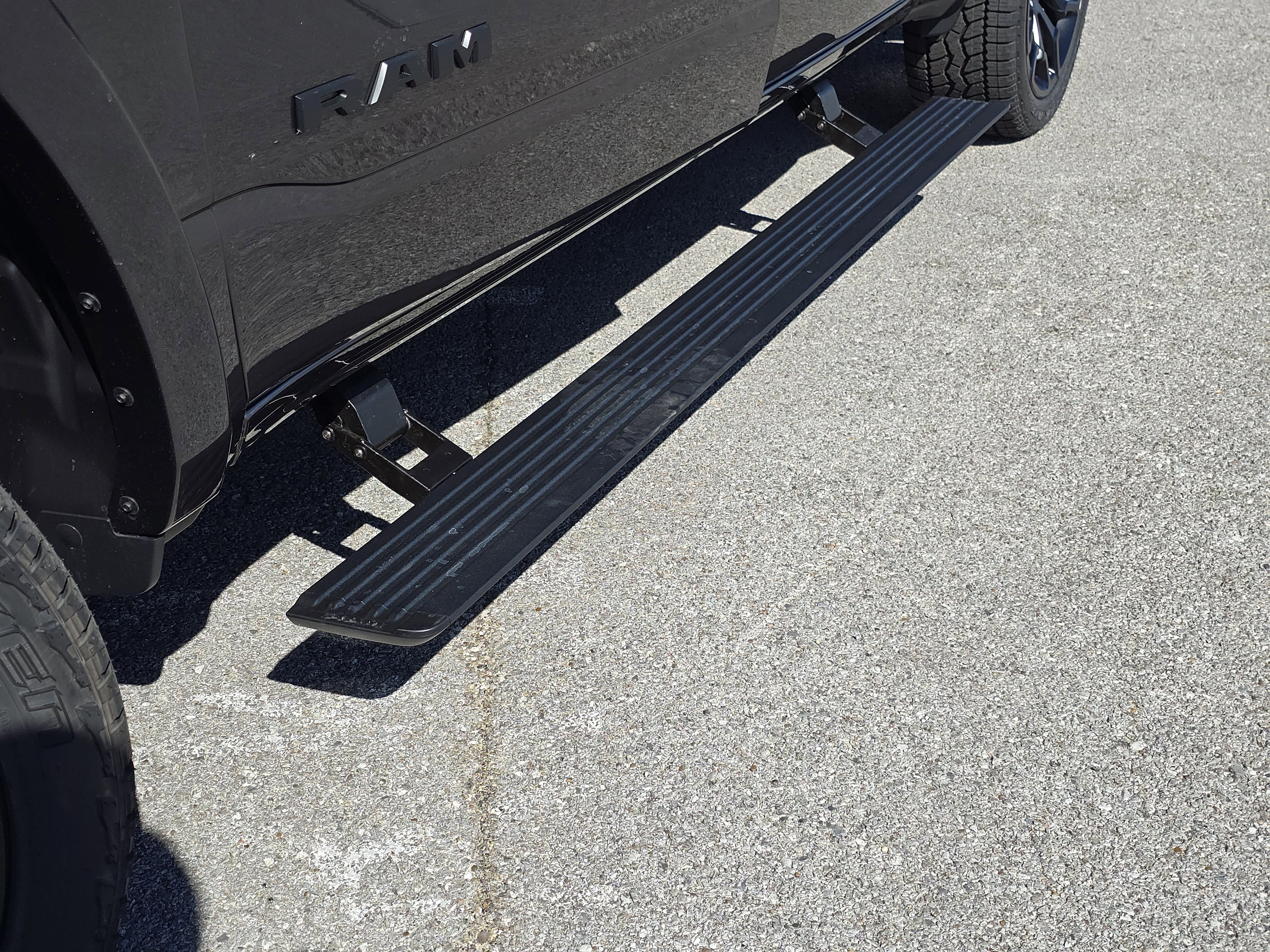 New 2026 RAM 1500 Limited image 8