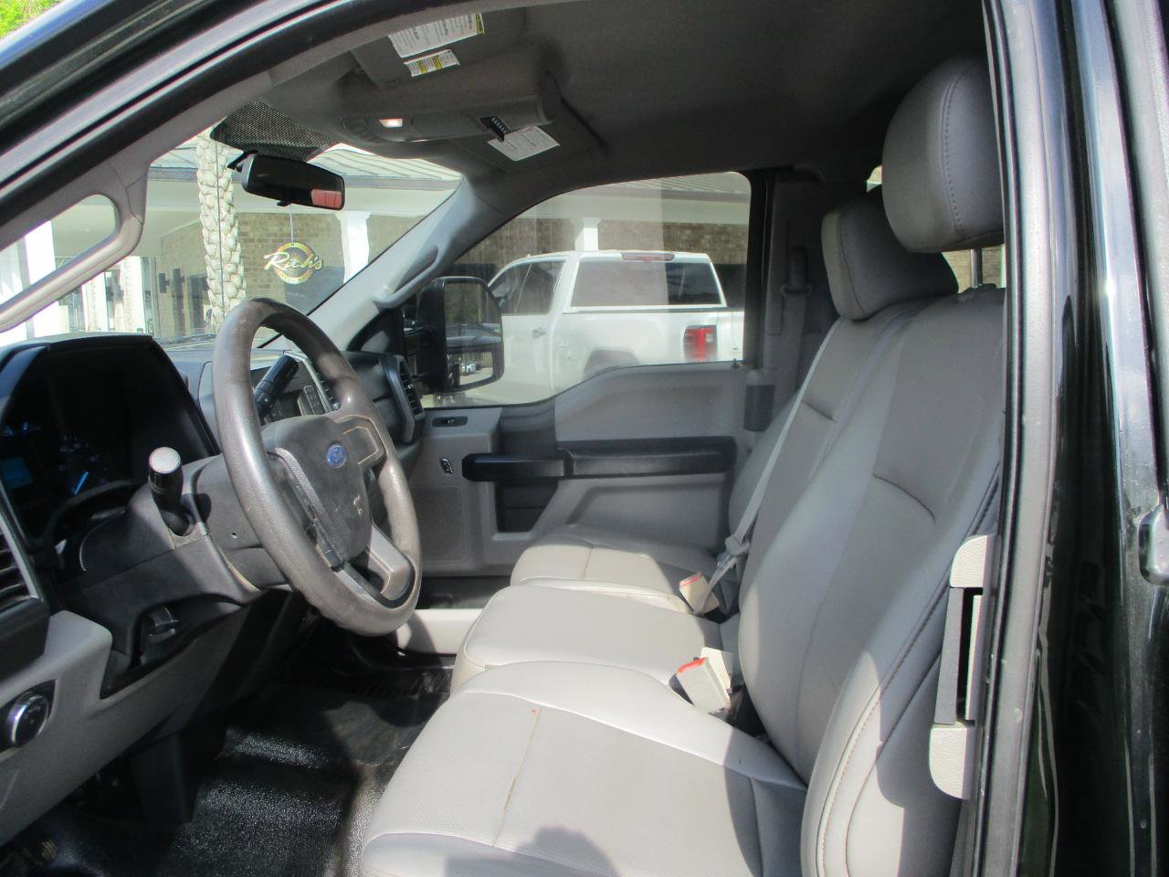 Used 2018 Ford F450 XL w/ Power Equipment Group image 14