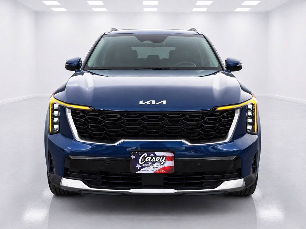 Used 2024 Kia Sorento S AWD/4WD image 4