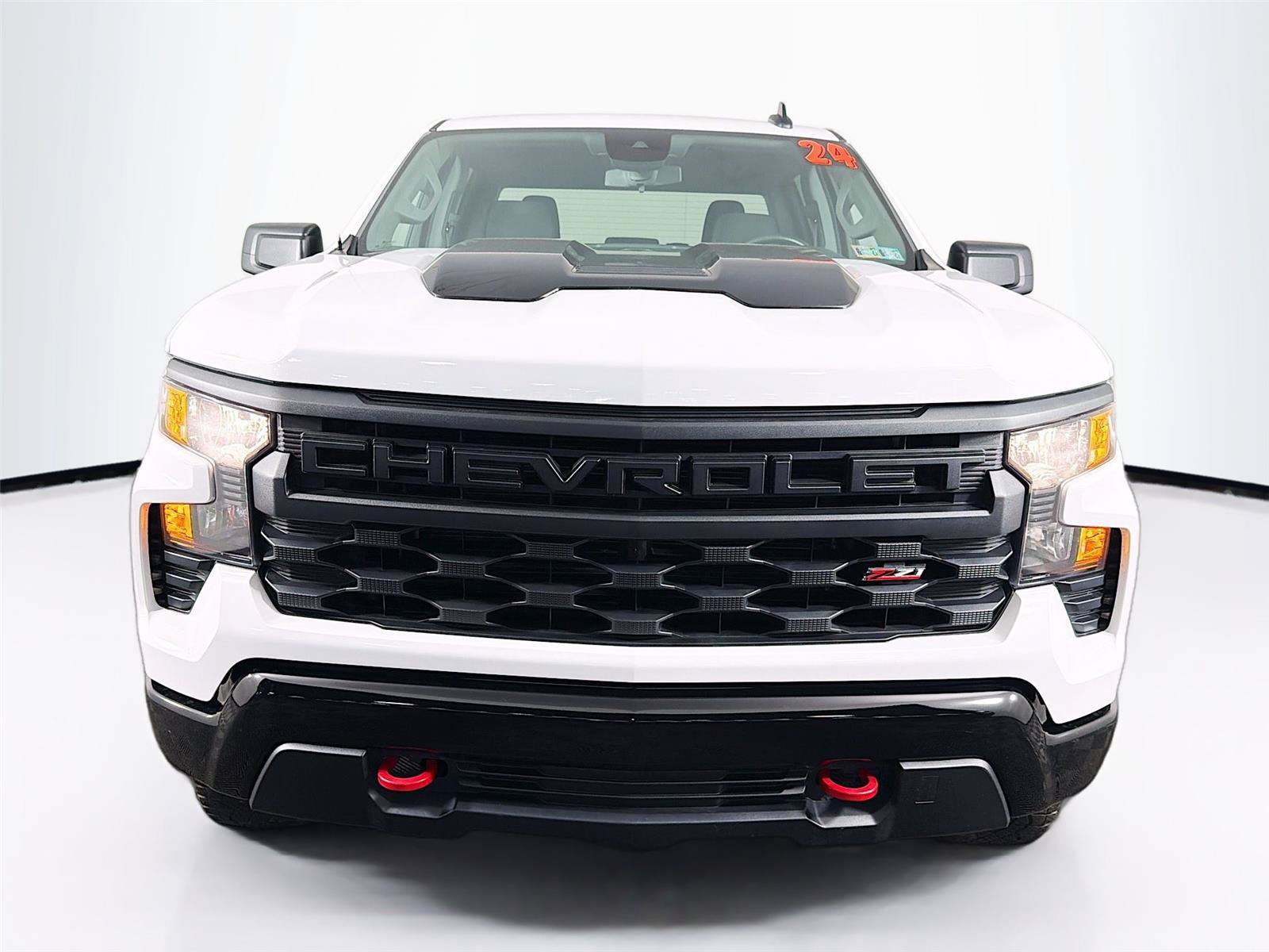 Used 2024 Chevrolet Silverado 1500 Custom Trail Boss AWD/4WD image 6