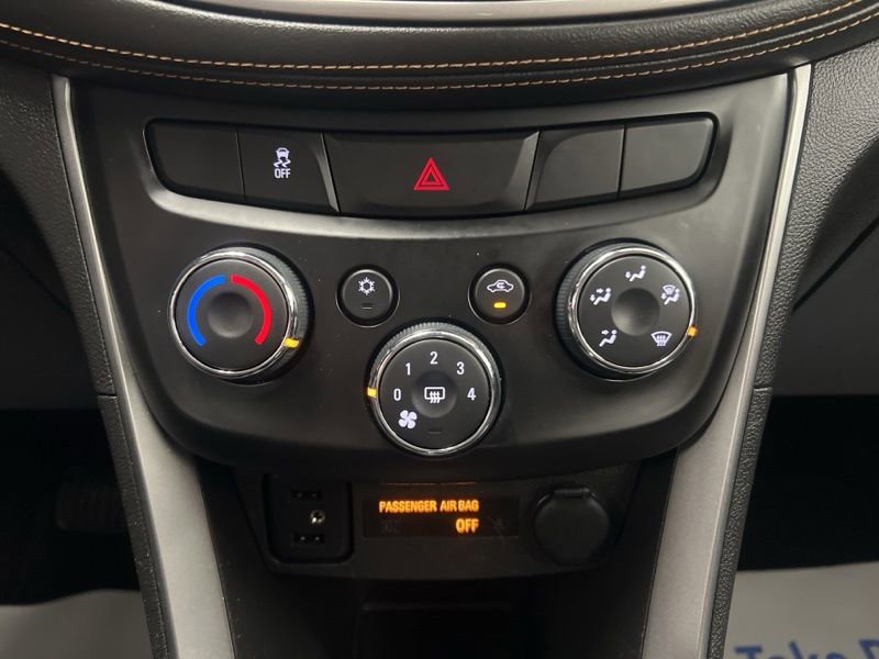 Used 2018 Chevrolet Trax LS FWD image 25