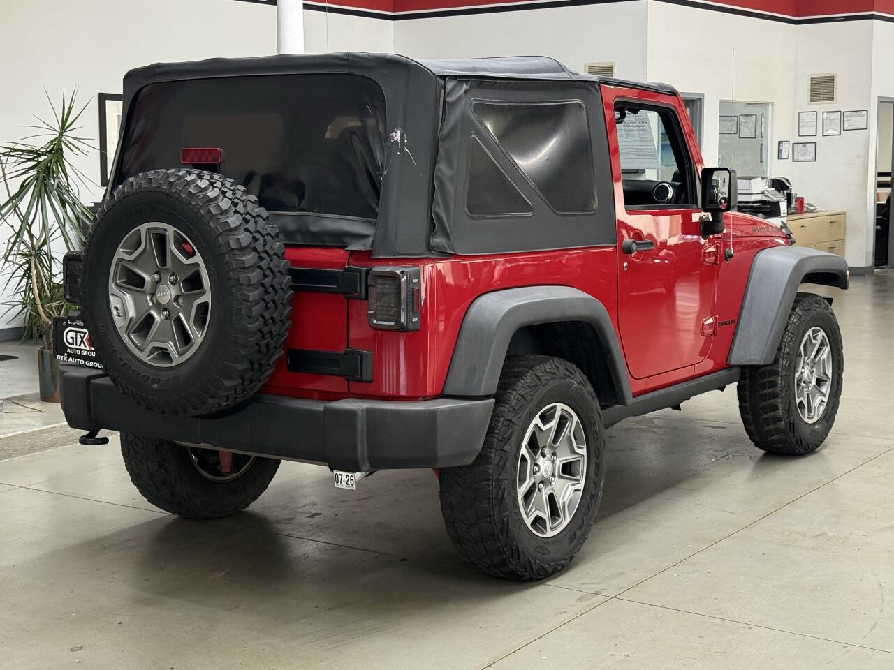 Used 2014 Jeep Wrangler Rubicon w/ Power Convenience Group AWD/4WD image 2