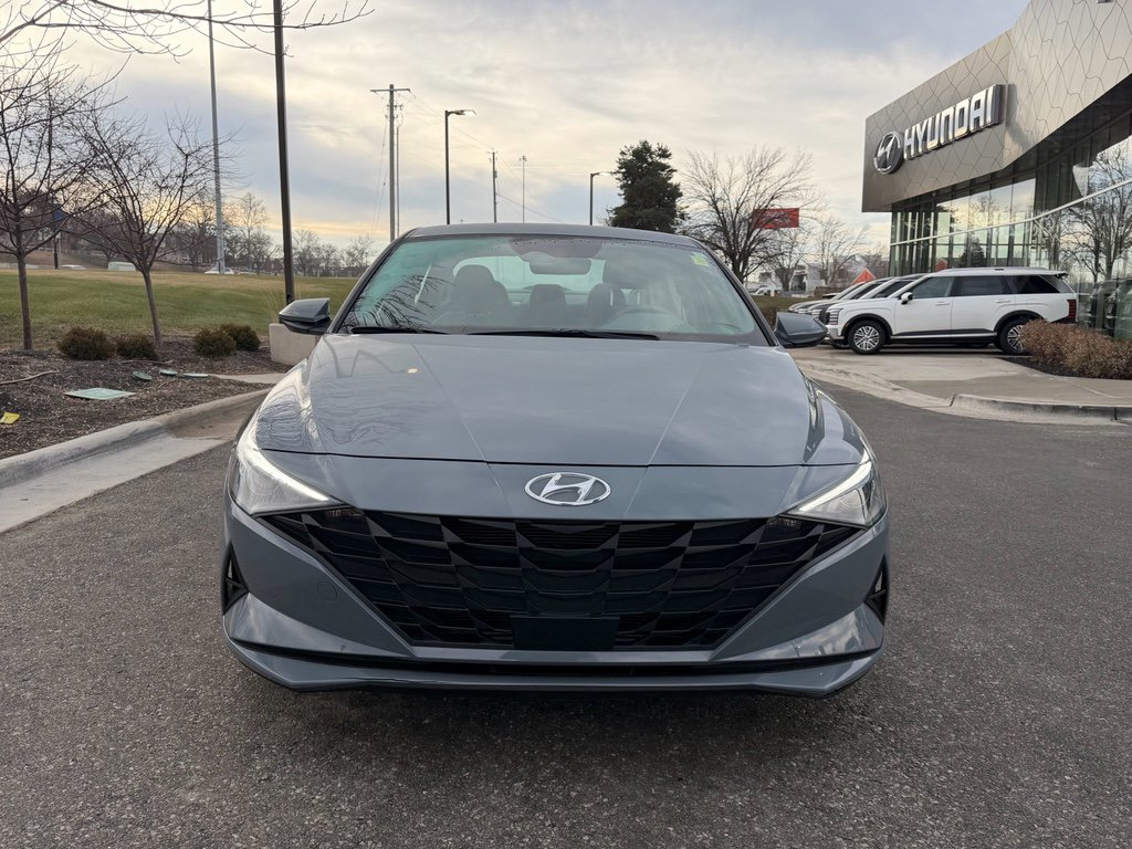 Used 2023 Hyundai Elantra SEL w/ Convenience Package image 8