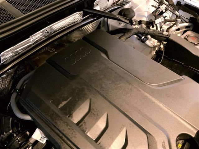 Certified 2025 Audi Q5 Premium w/ Convenience Package AWD/4WD image 31