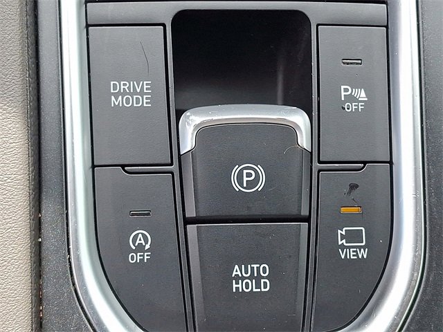 Used 2020 Hyundai Santa Fe Limited image 23