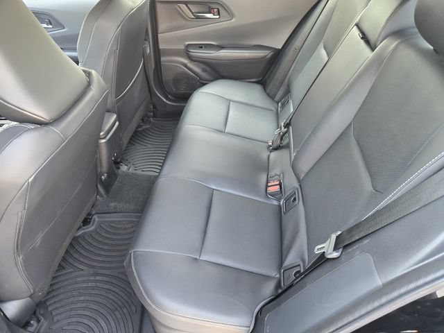Used 2025 Toyota Prius Limited w/ Limited Premium Package FWD image 18
